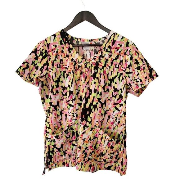 Scrub Tops *Lot of 5* Patterned Medical Scrubs - Picture 5 of 10